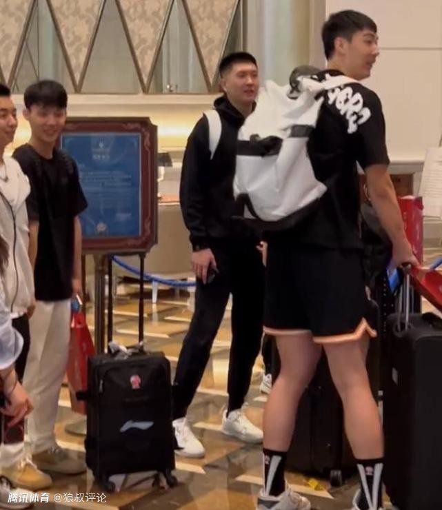 免费又黄又爽又猛大片午夜