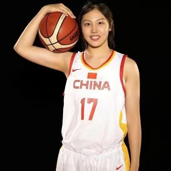 美女被草视频