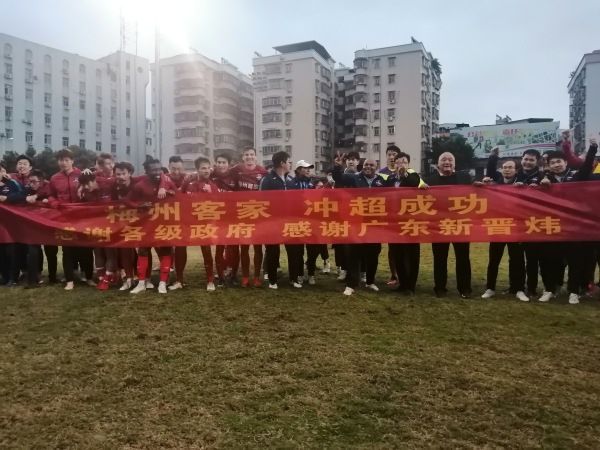 青青青青青国产费线在线观看