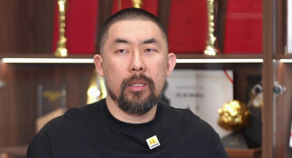 办公室站着做爰视频